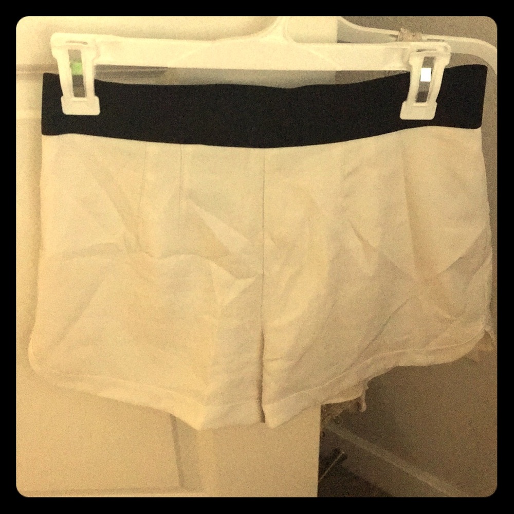 Bebe shorts